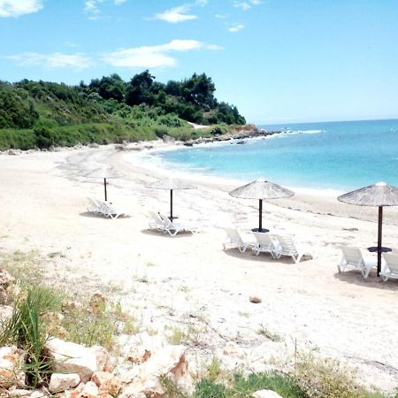 The Happiness Of Vangelis Paralia Vrachou Exterior foto