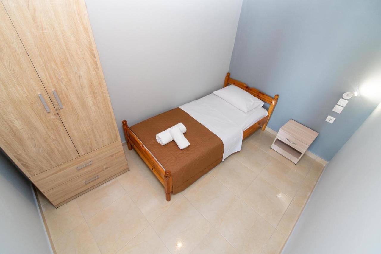 The Happiness Of Vangelis Paralia Vrachou Exterior foto