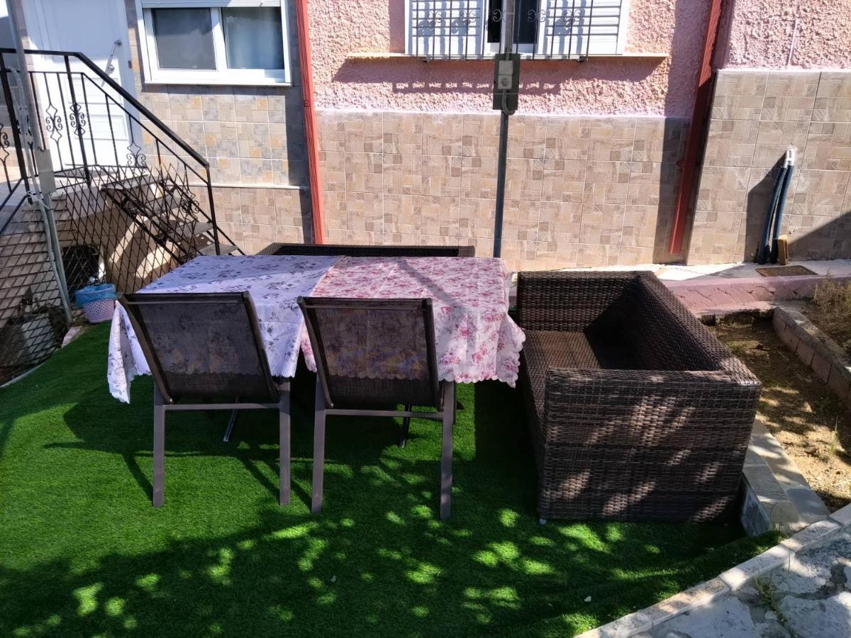 The Happiness Of Vangelis Paralia Vrachou Exterior foto